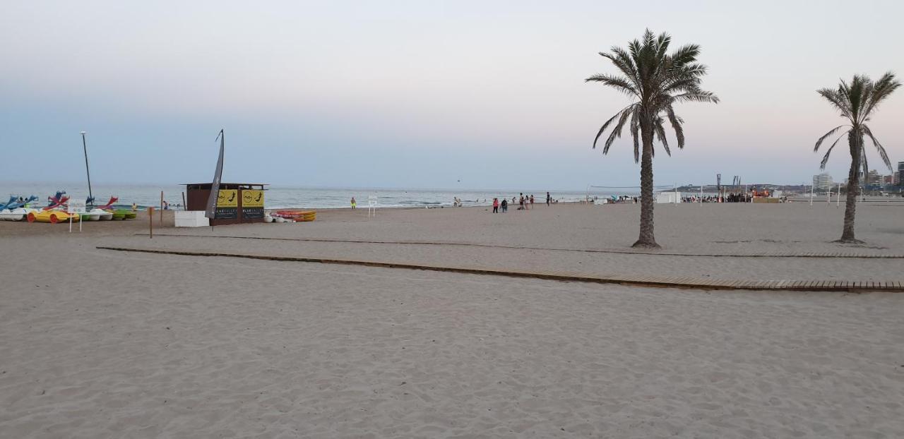 Villa Alicante Sunbeach Ел Кампело Екстериор снимка